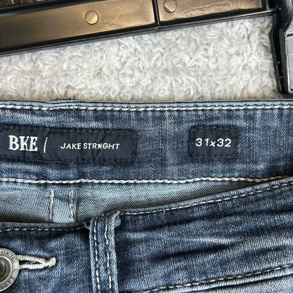 BKE Jake Straight Mens Blue Medium Wash Denim Jeans 30x30‎ Embroidery Whiskering